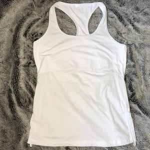 Fabletics Cashel Curved Cinch Tank